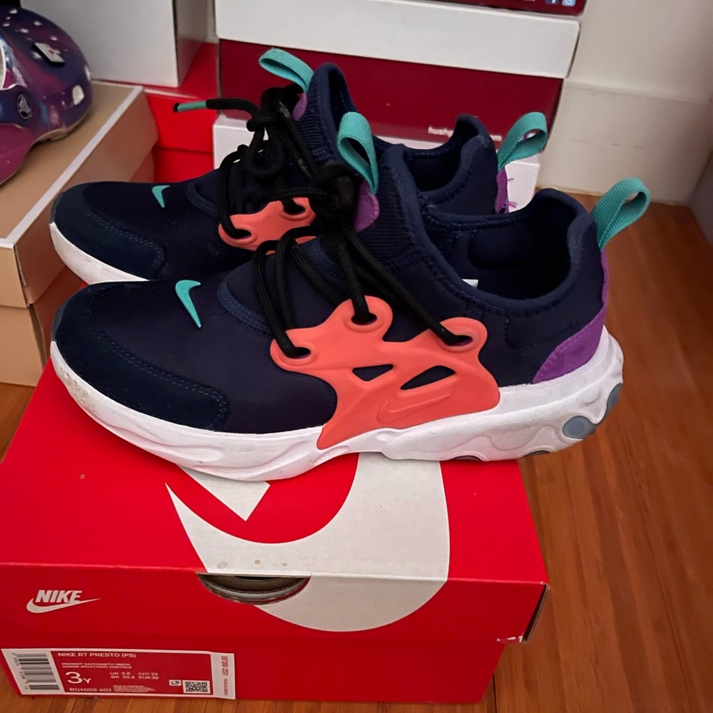 Nike Presto kids size 3